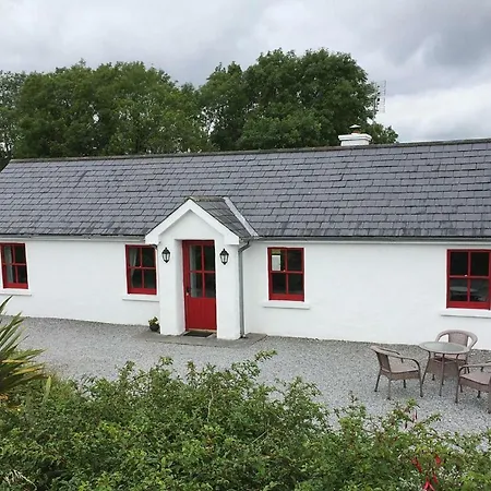 Holiday Homes - Eir05043-fyc